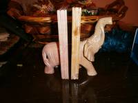 Fermalibri elefante 